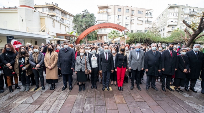 Zübeyde Hanım ölüm yıldönümünde anıldı