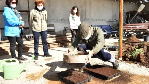 Bornova'da Yaz sebzelerinin tohumları toprakla buluştu