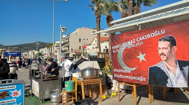 Foça'da Esnaf Fırat Yılmaz Çakıroğlunu Unutmadı