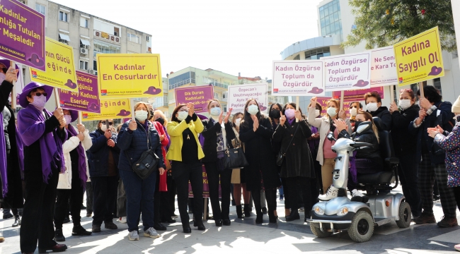 Balçovalı Kadınlardan İstanbul Sözleşmesi Protestosu