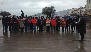CHP Foça Örgütünden Çağrı; "Andımız Okullara Geri Dönmelidir"