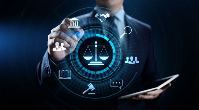 Hukuk bürolarının %56'sı akıllı teknolojilerin peşinde!