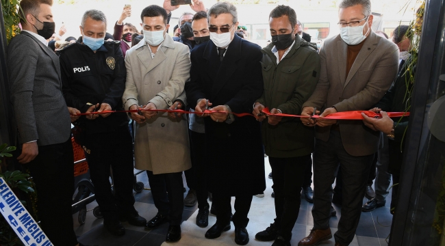Kuşadası Belediye Başkanı Günel'den Yeni Açılan İşletmelere Tam Destek
