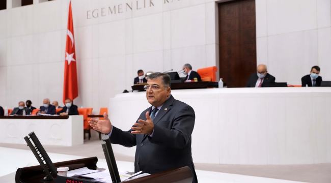 Milletvekili Sındır, "İzmir depreminin ardından Bakanlık ne yapmak istiyor?"
