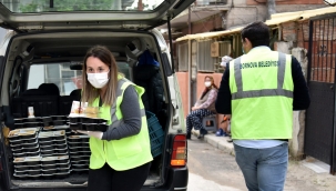 50 bin Bornovalı'ya sıcak yemek