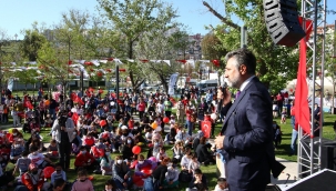 Başkan Sandal,"Bayraklı ,Çocukların ve Gençlerin Kenti Olacak"