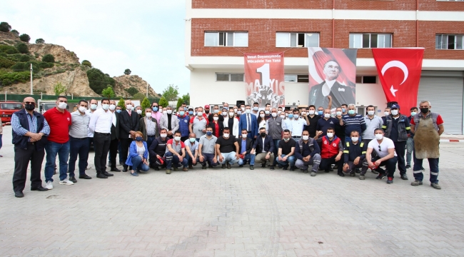 Başkan Sandal Emekçilerle 1 Mayıs'ı Kutladı