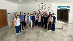 Foça'da Sağlıkçılardan Dünya El Hijyeni Günü Etkinliği