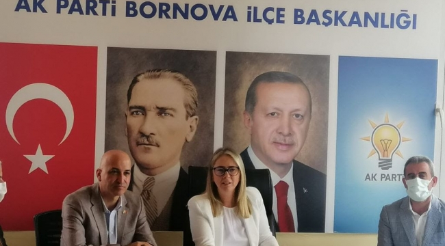 AK Parti İzmir Milletvekili Çankırı, Bornova teşkilatı ile buluştu