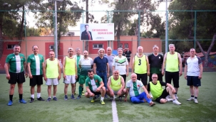 Bornova'da dostluk kazandı 