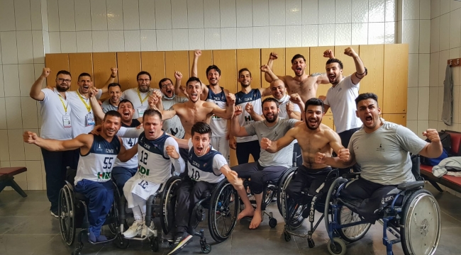 İzmir Büyükşehir Belediyesi Tekerlekli Sandalye Basketbol Takımı finalde