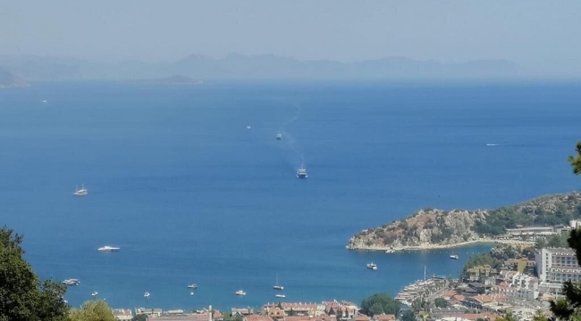 Vatandaşların tahliyesi için Marmaris'e iki çıkarma gemisi gönderildi