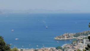Vatandaşların tahliyesi için Marmaris'e iki çıkarma gemisi gönderildi