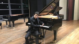 İzmirli genç piyanist Nurbeyler'den uluslararası başarı
