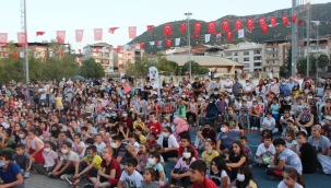 Kemalpaşa Belediyesi "Çocuk Festivali" İle Bir İlke İmza Attı