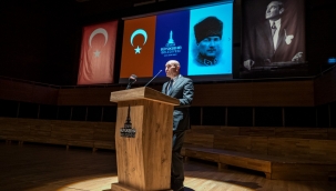 Başkan Soyer "İzmir'e Doğru: 9 Eylül" belgeselinin galasında konuştu: "İzmir'in belediye başkanlığını yapmaktan onur duyuyorum"