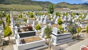 İzmir Büyükşehir Belediyesi'nden 5 yeni mezarlık alanı talebi 