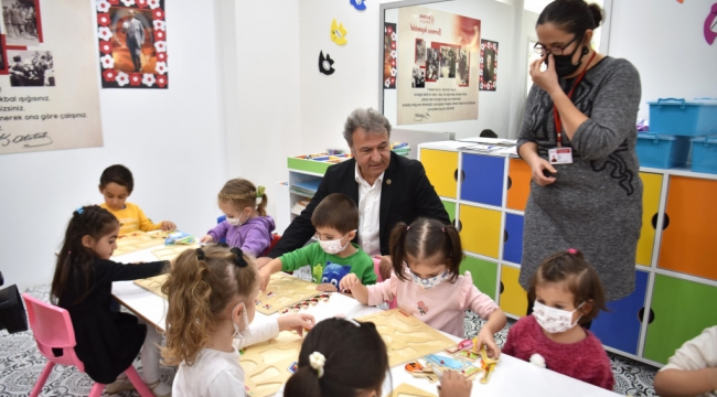 Yenilenen parkta başkanla piknik