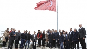 AK Parti İzmir İl Başkanı Kerem Ali Sürekli; "Bir dokunup bin ah işitiyoruz."