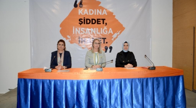 AK Parti İzmir İl Kadın Kolları Başkanı Büyükdağ ''Tek bir kadına yönelik şiddete daha tahammülümüz yok''