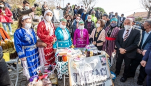 Büyükşehir Belediyesi'nden Bergama'ya ücretsiz gezi 