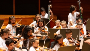 Çocukların müzik eğitimi için yardım konseri
