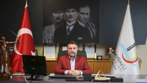 Eğitimci Başkan Serdar Sandal'dan Öğrencilere Burs Desteği