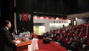 İzmir İl Milli Eğitim Müdürlüğü 'Özüyle Sözüyle Yunus Emre' programı düzenledi 