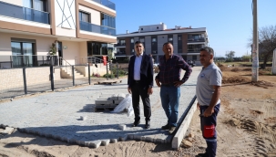 Başkan Kayalar: Menderes'te Yenilenmeyen Yol Kalmayacak 