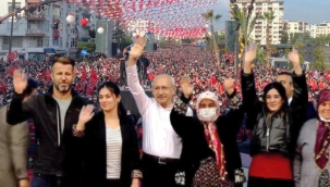 CHP 'acil seçim' talebiyle meydanlara indi,Mersin'deki mitinge on binlerce kişi katıldı!