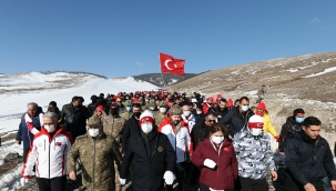 Millî Savunma Bakanı Hulusi Akar, Sarıkamış Harekâtı'nın 107'nci Yılı Anma Etkinliklerine Katıldı