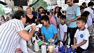 Bornovalı çocuklara bilim eğitimi