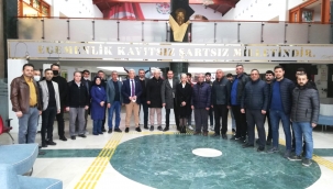 Kemalpaşa Ak Parti ve MHP Meclis Üyeleri Başkan Karakayalı 'ya Tepki Göstererek Meclis Toplantısına Katılmadılar