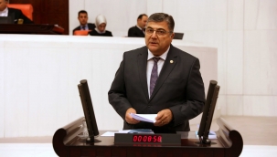 Milletvekili Sındır, "Tarım makinaları imalat sektörü eriyor!"