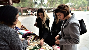 Sevgililer Günü Hediyesi Bornovalı kadınlardan