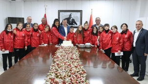 Konak'ın U-13 Kız Futbol Takımı Türkiye Finalinde