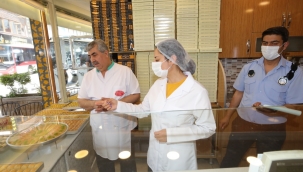 Bayraklı zabıtası bayram denetiminde