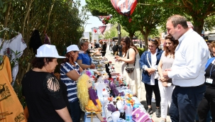 Çiğli'de "Üretici Kadın Pazarı" Açıldı