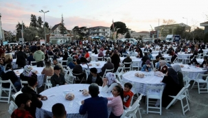 Menderes'te 2 bin kişi iftarda buluştu…