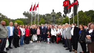 Başkan Sandal, "Bağımsızlık ateşi hiç sönmeyecek" 