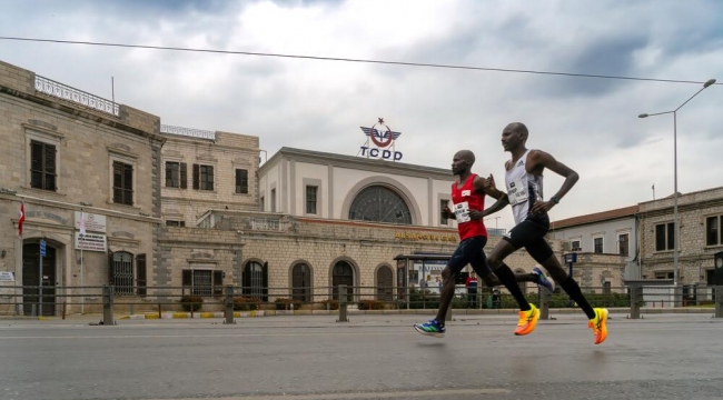 Maraton İzmir'in en iyi kareleri belli oldu 
