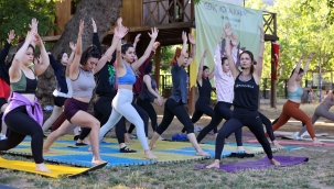 Buca Dere Kafe'de Hem İnziva hem Yoga