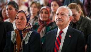 CHP Lideri Kılıçdaroğlu, Konya'da Tarımda Çalışan Kadınlarla Bir Araya Geldi