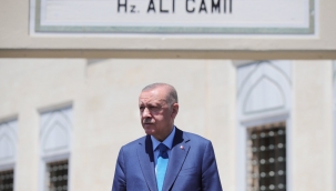 Cumhurbaşkanı Erdoğan Cuma Namazı Çıkışı Açıklamalarda Bulundu