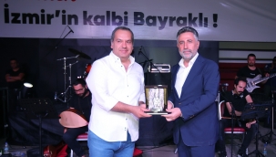 Bayraklı'da 'Hilmi Yarayıcı' coşkusu 