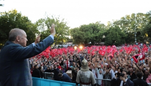 "Cumhuriyetimizin, millî iradenin üstünlüğü temeli üzerinde payidar olacağını 15 Temmuz gecesi dosta düşmana bir kez daha ispatladık" 