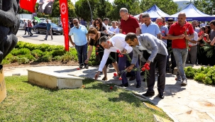 'Madımak Katliamı' 29'uncu yılında Bayraklı'da anıldı