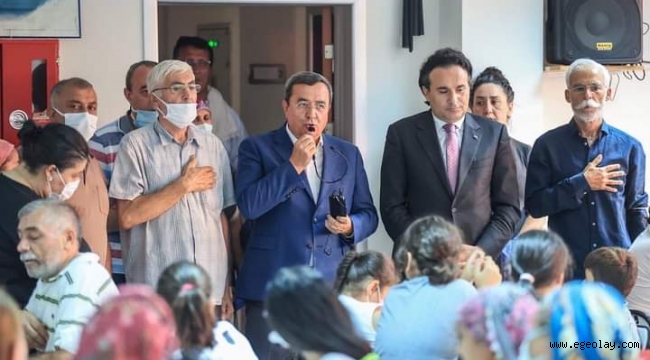 İYİ Parti Konak İlçe Başkanı Tatar İftar Yemeğine Katıldı 