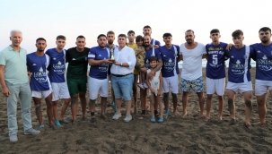 Menderes'te Plaj Futbolu Turnuvası 