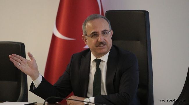 AK Parti İzmir İl Başkanı Kerem Ali Sürekli; "İşine gelmeyince devletin, gelince kendi işi!"